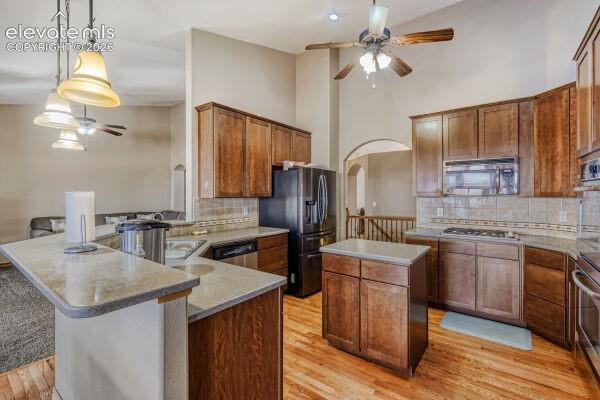 Listing photo 7 for 11303 Mount Gateway Drive
