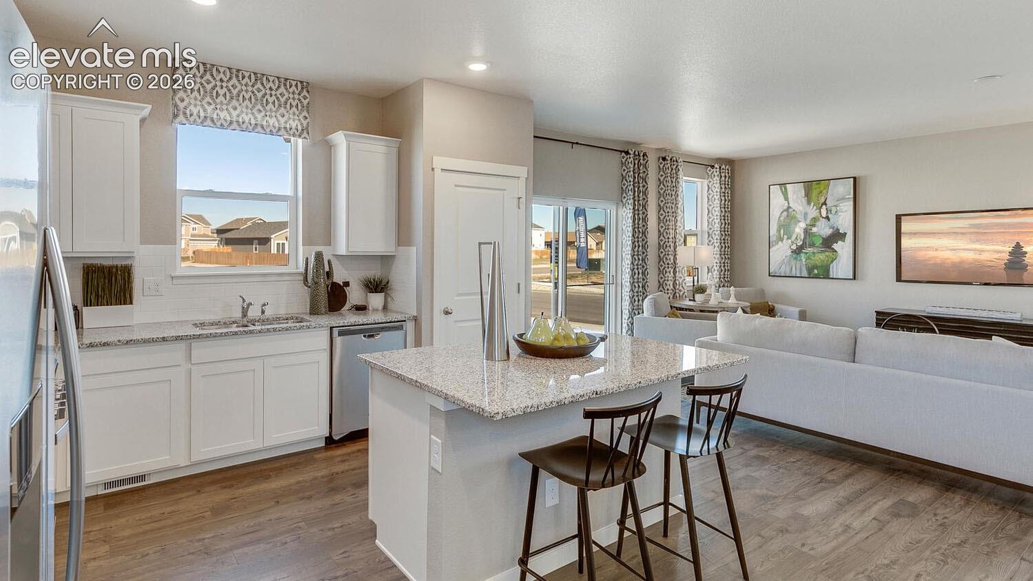 Listing photo 10 for 6636 Dragontail Terrace