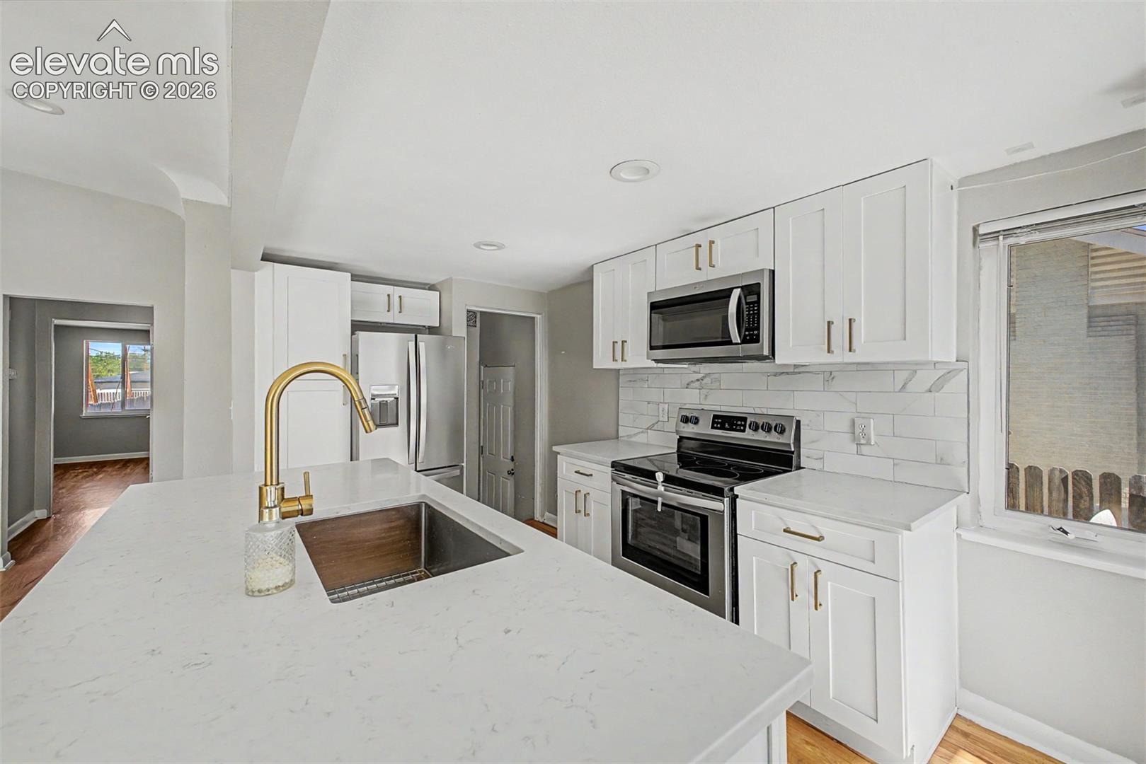 Listing photo 13 for 3505 N Elizabeth Street
