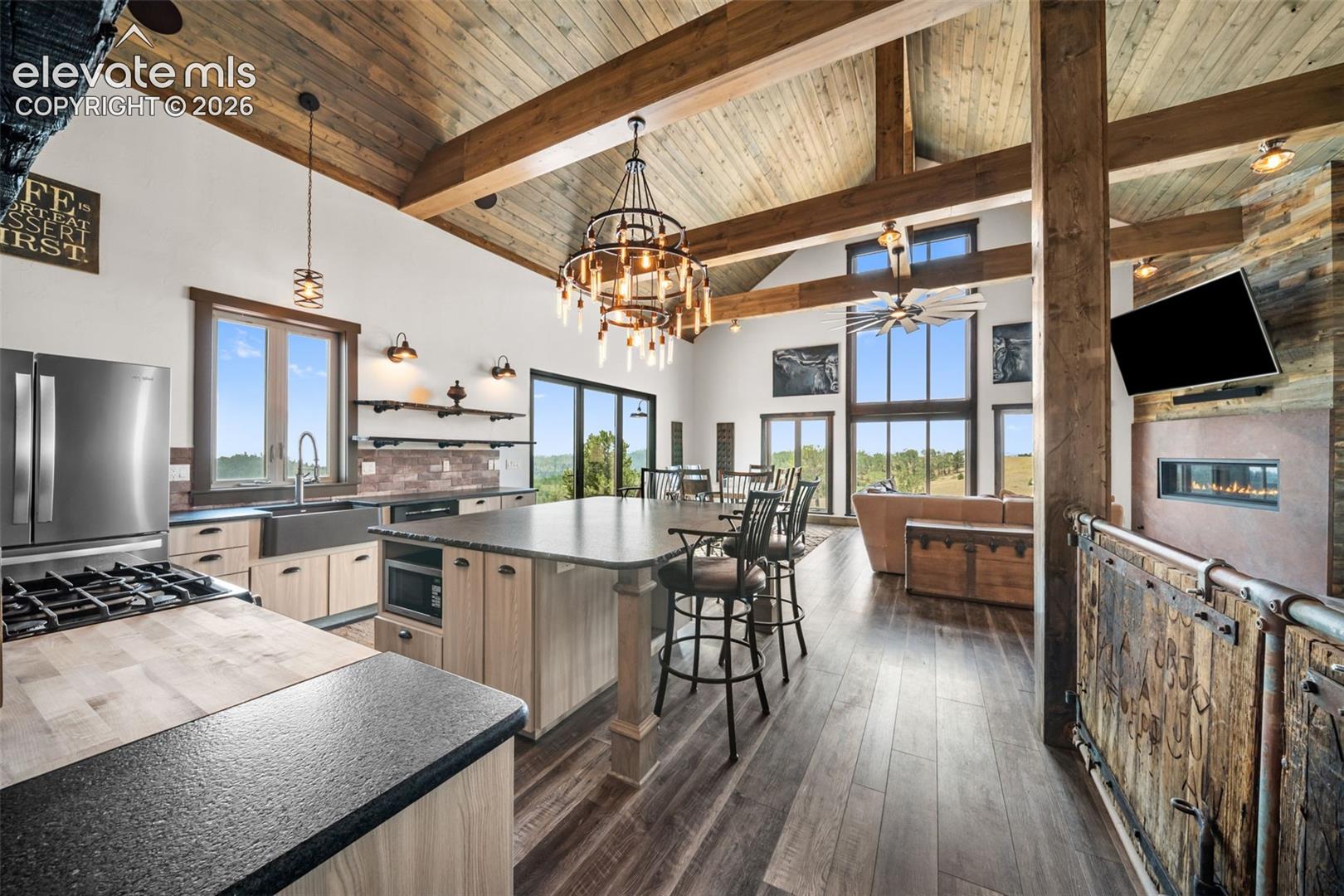 Listing photo 19 for 757 County Road 863 NA