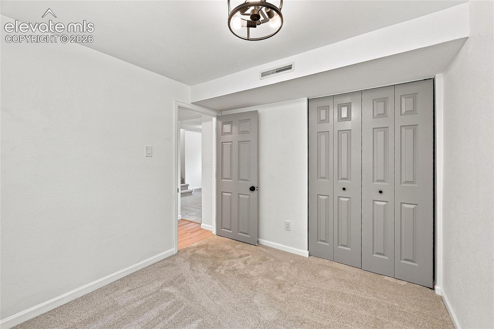 Listing photo 25 for 934 Bowser Drive