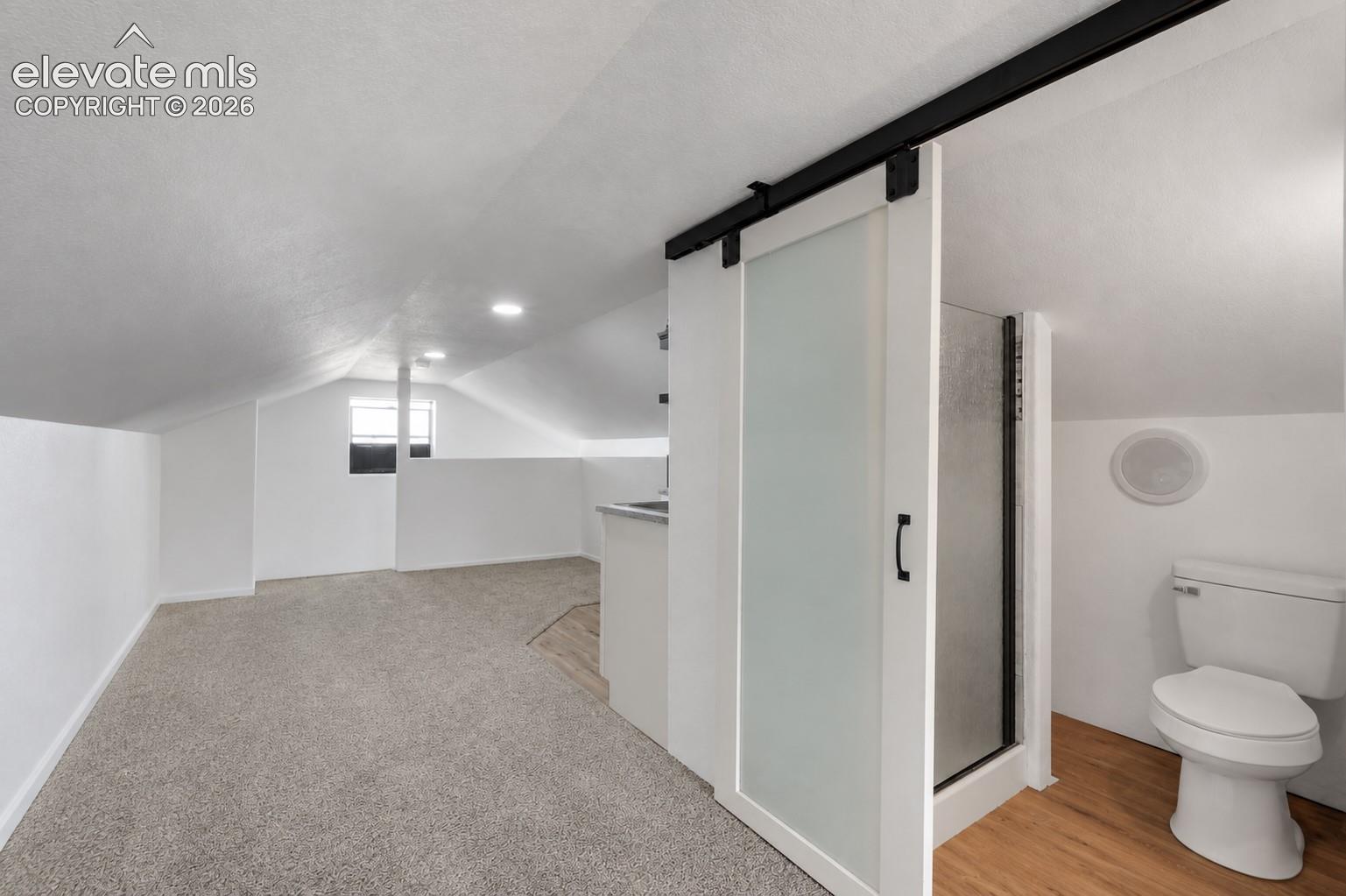 Listing photo 38 for 83 S Golfwood Drive