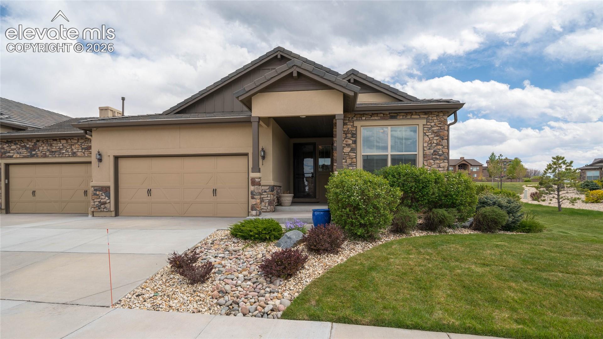 1997 Villa Creek Circle