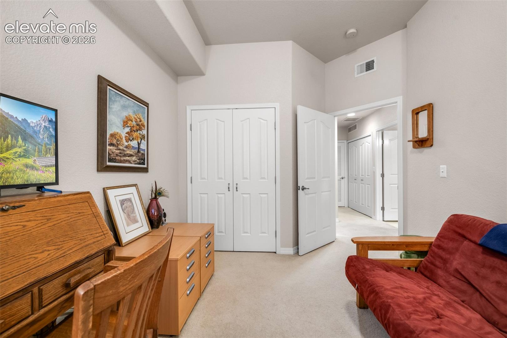 Listing photo 14 for 6679 Bethesda Point C