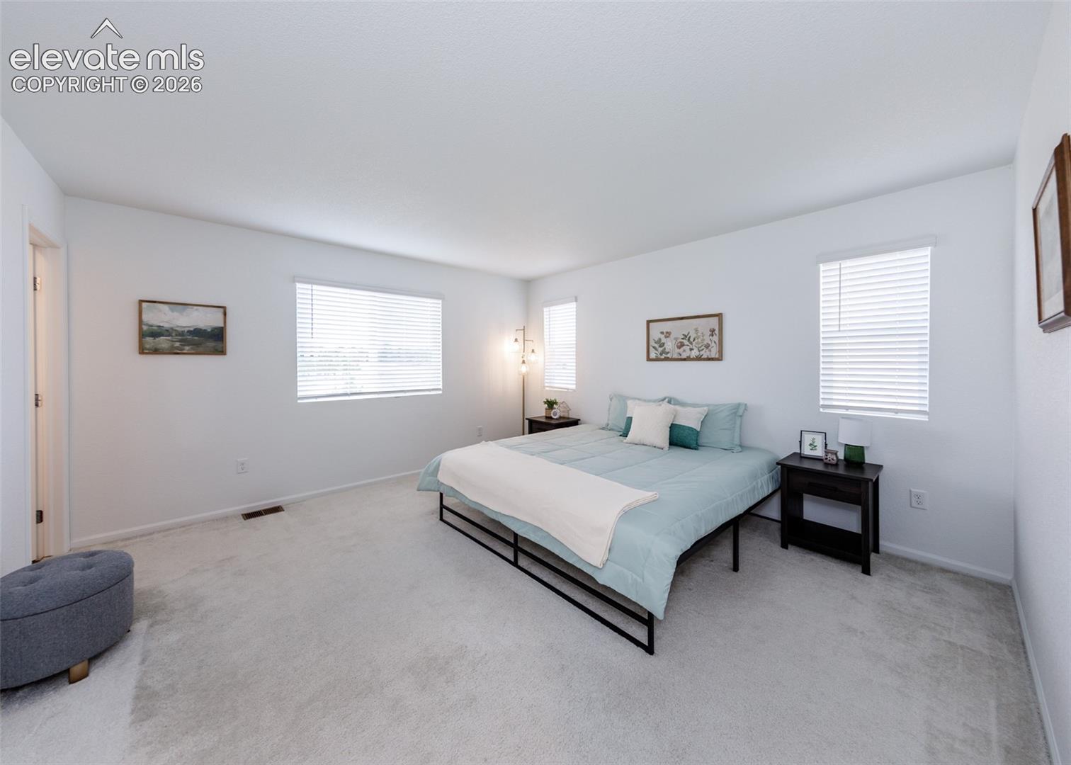 Listing photo 19 for 16462 Mountain Flax Drive