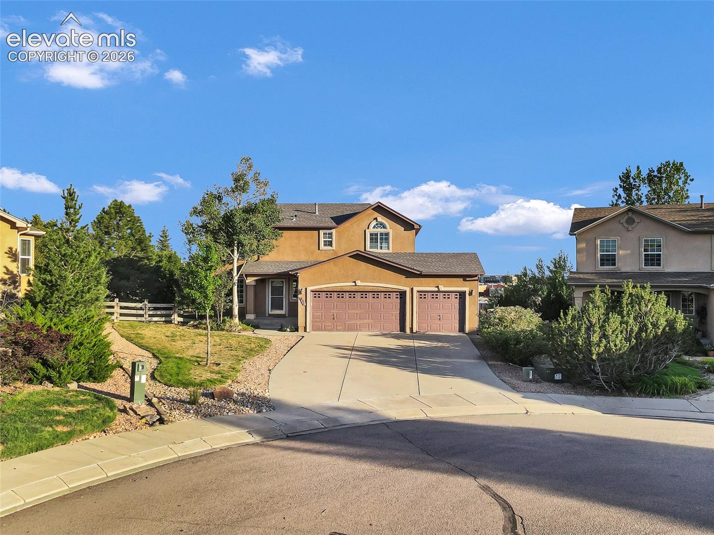 Listing photo 38 for 831 Merrimack River Way