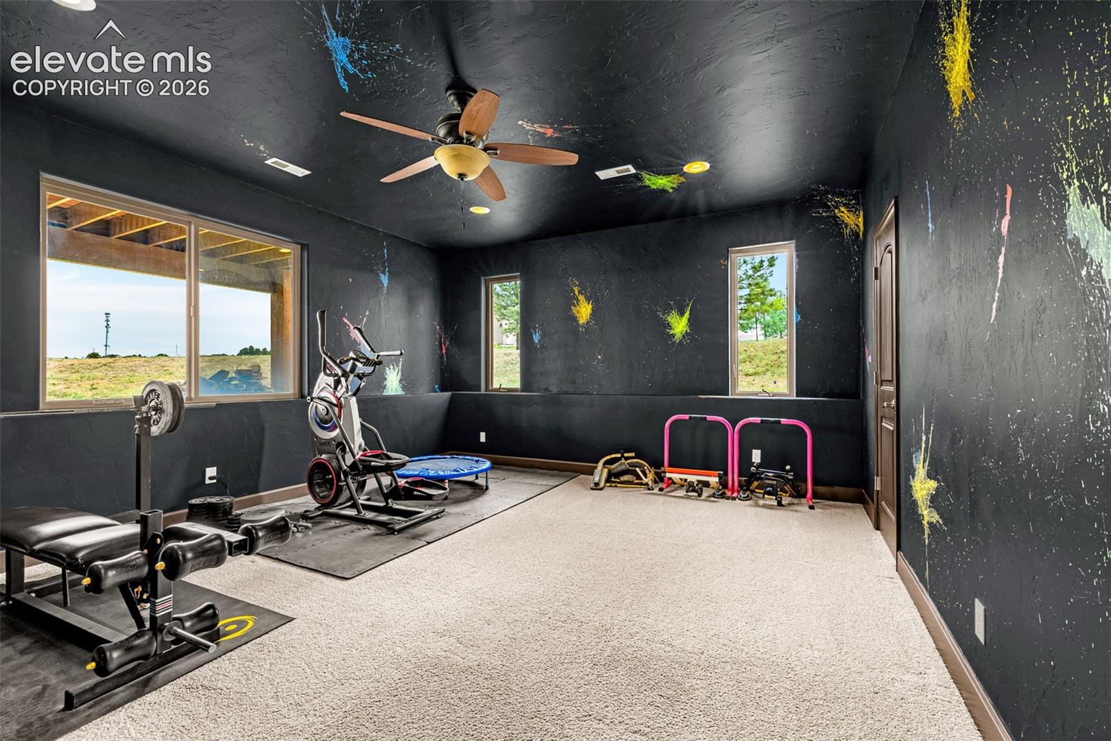 Listing photo 33 for 16895 Horizon Ridge Trail