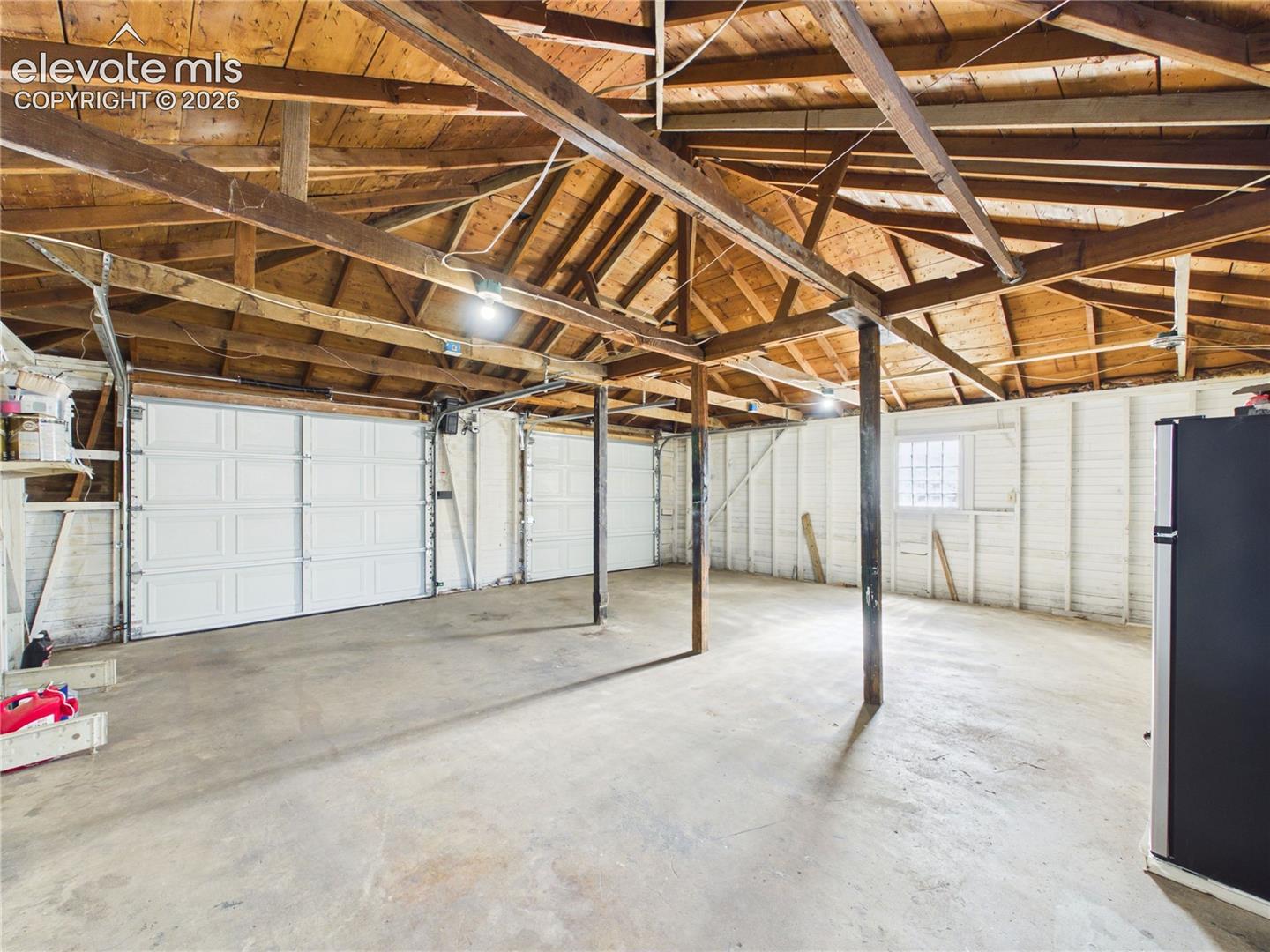 Listing photo 34 for 1530 N Norwood Avenue