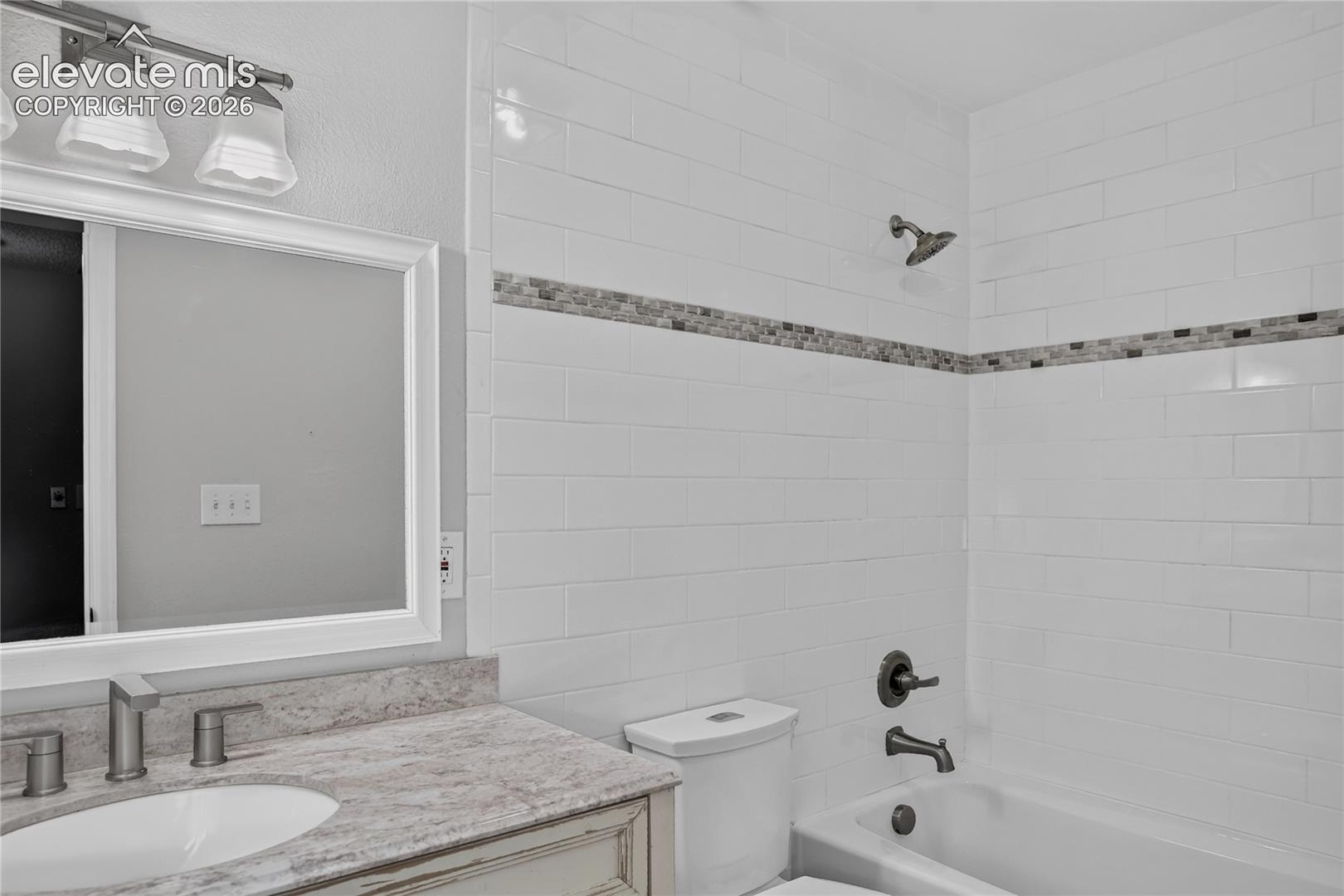 Listing photo 16 for 930 Flying Eagle Place