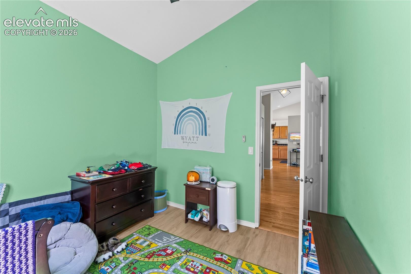 Listing photo 7 for 885 Candlestar Loop