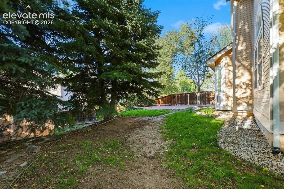 Listing photo 41 for 4337 W Deertrail Court
