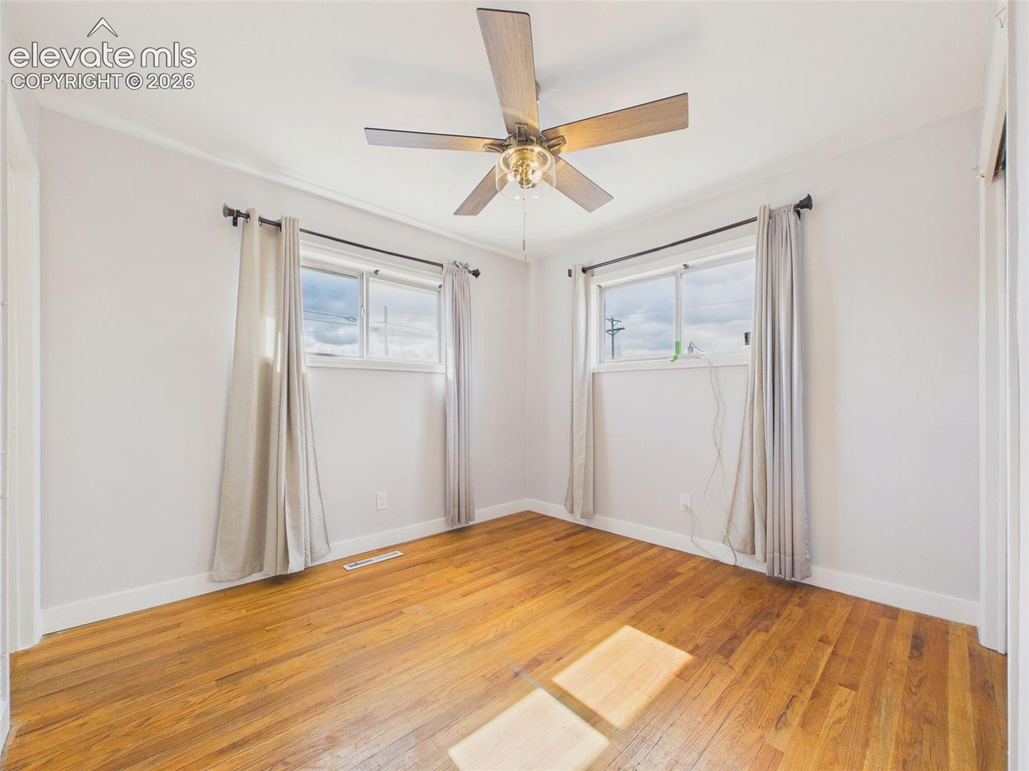 Listing photo 26 for 103 Grand Boulevard
