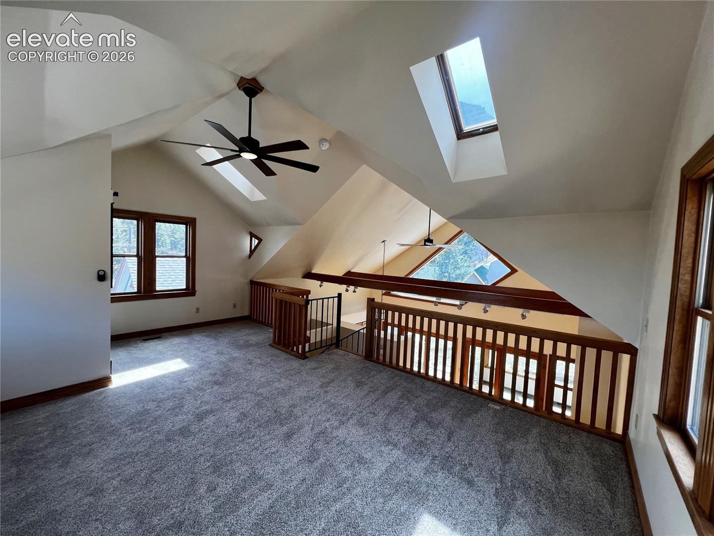 Listing photo 17 for 602 RUXTON Avenue