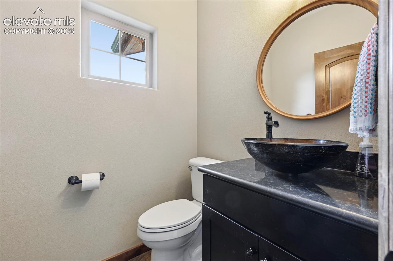 Listing photo 7 for 1350 Masters Drive
