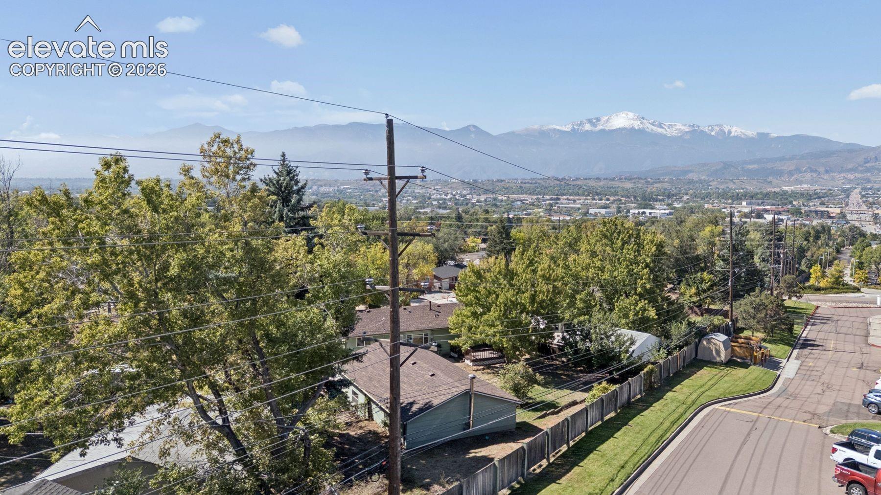 Listing photo 36 for 408 Elmwood Drive