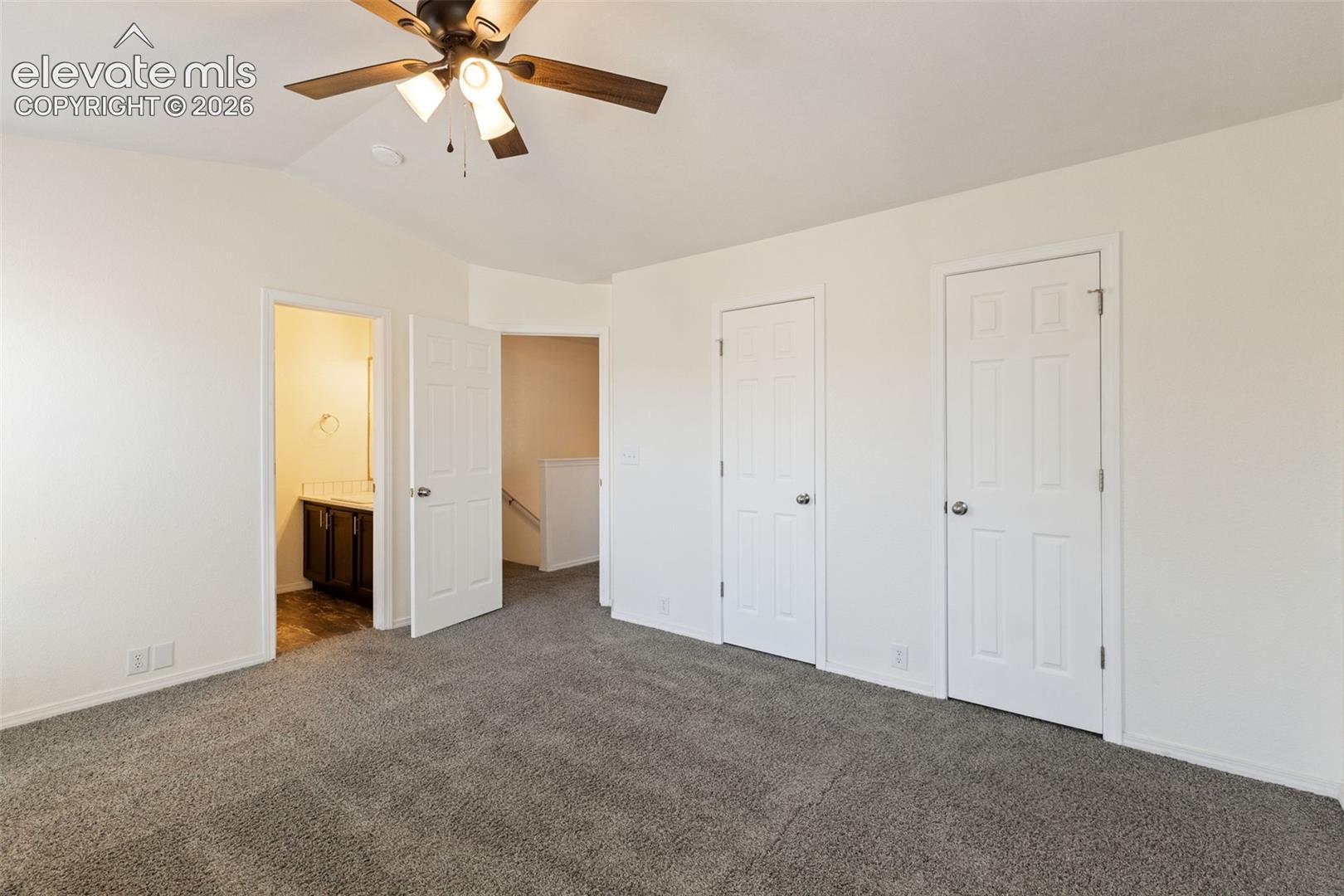 Listing photo 17 for 7350 Countryside Grove