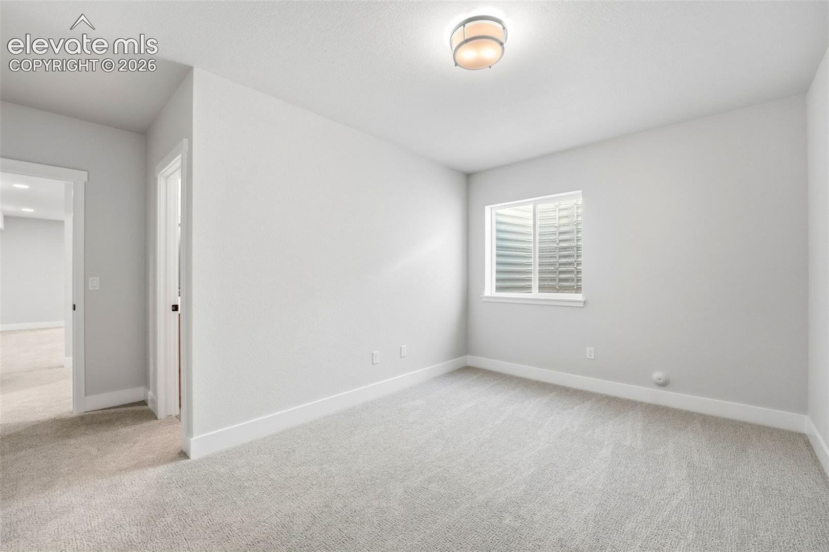 Listing photo 31 for 2453 Sangria Court