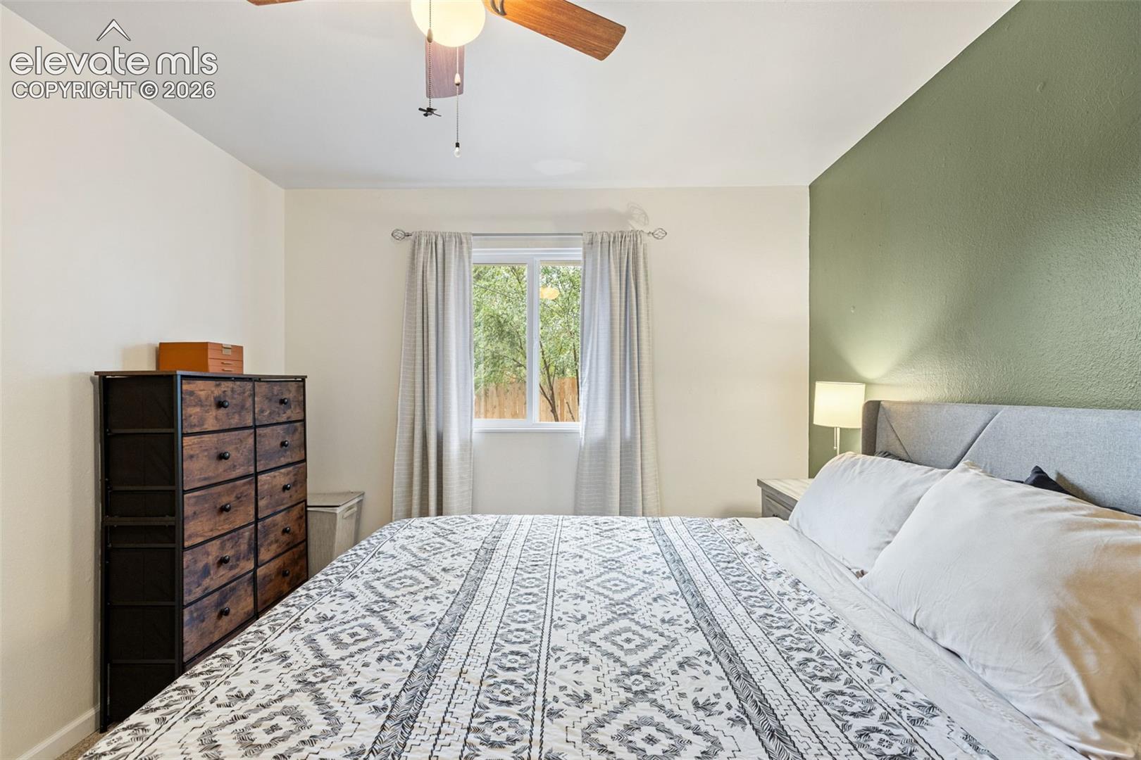 Listing photo 15 for 2110 Frontier Drive