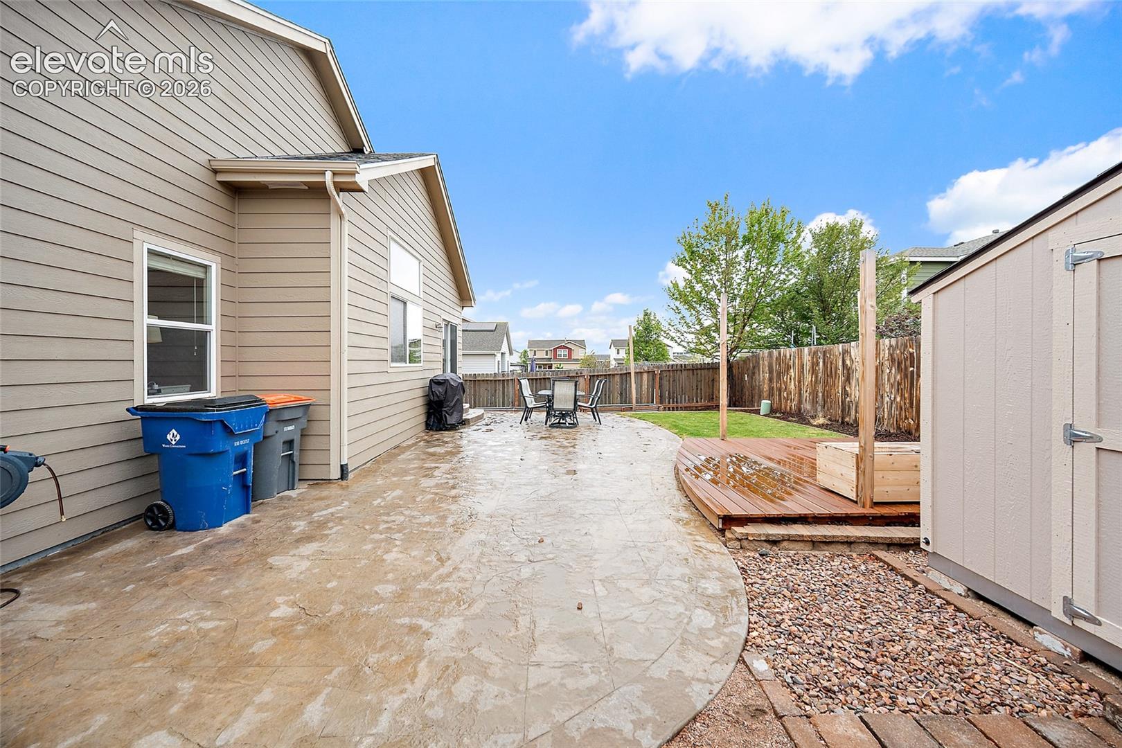 Listing photo 26 for 7830 Springwood Terrace