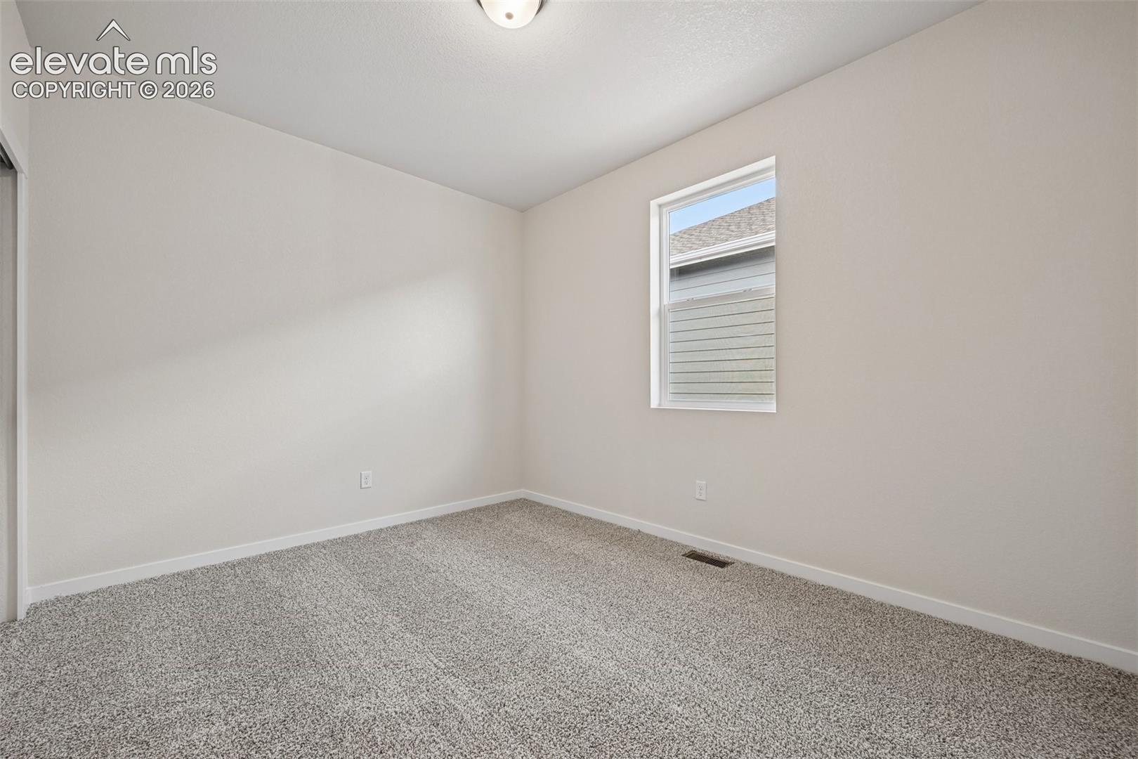 Listing photo 23 for 9684 Blaurock Drive