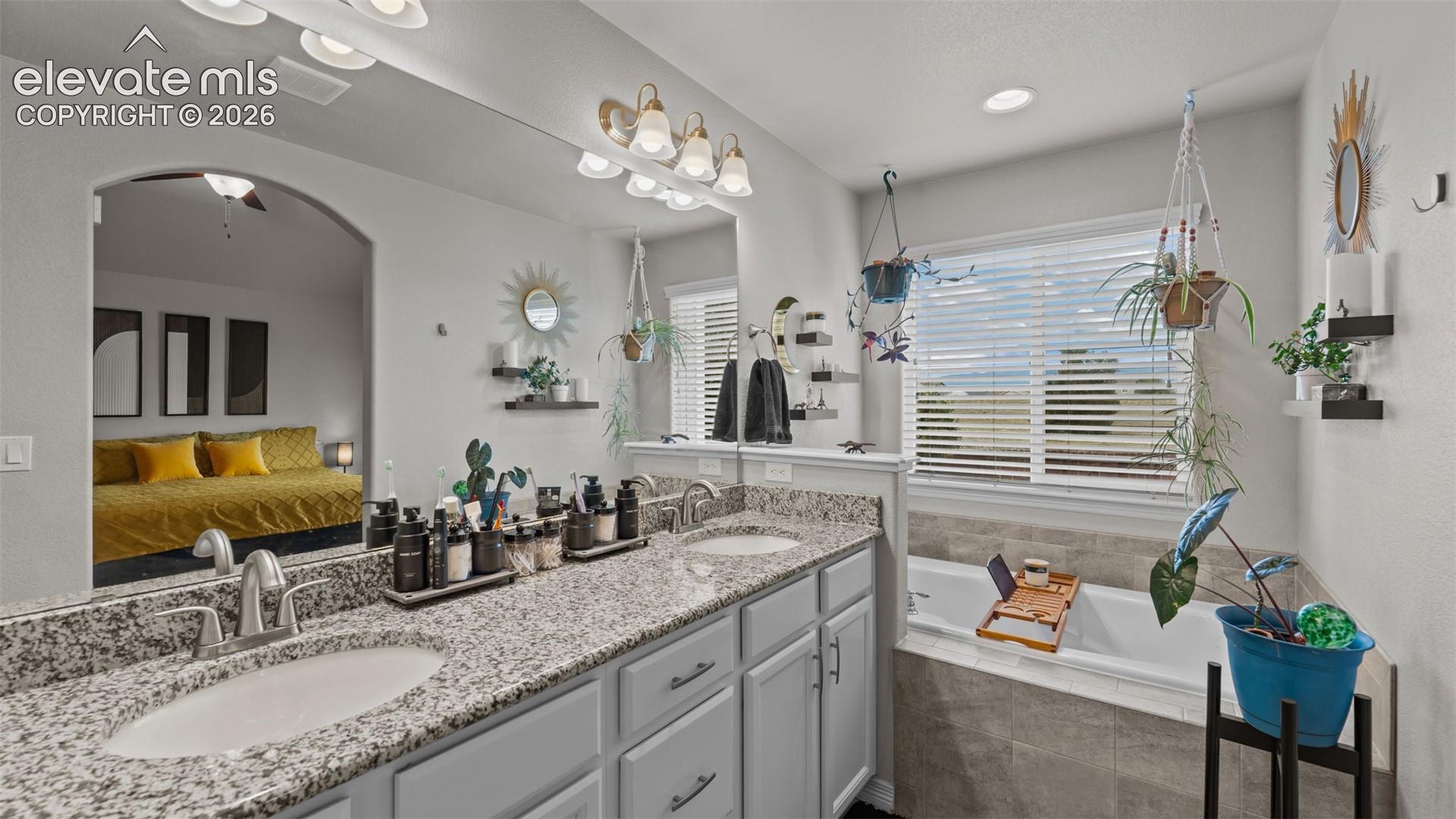 6754 Phantom Way, photo 24