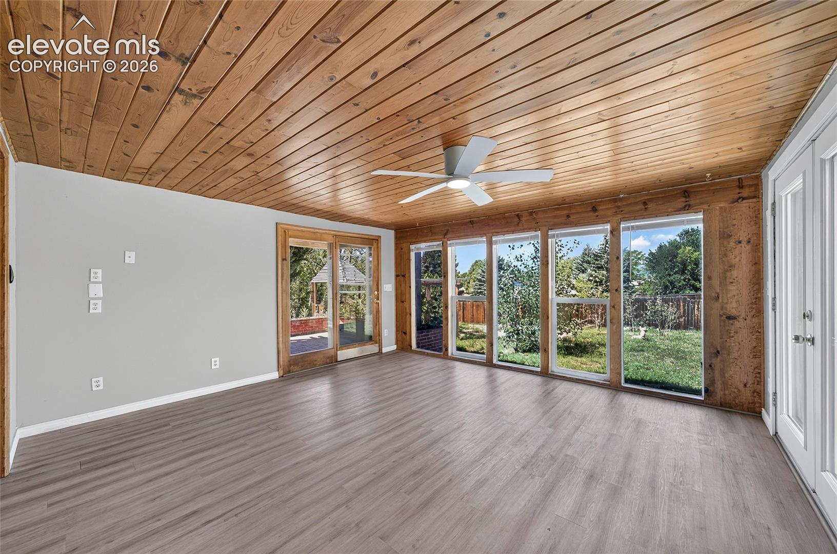 Listing photo 13 for 2236 Vintage Drive