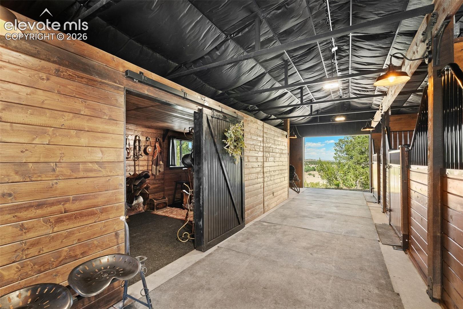Listing photo 34 for 7445 Pinon Heights NA