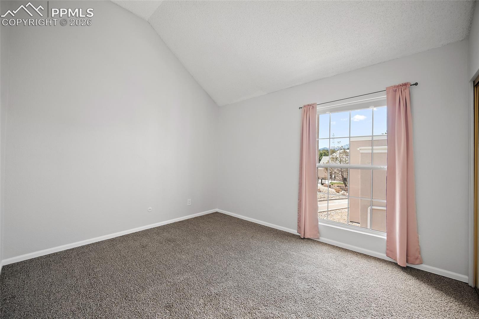 3210 Van Teylingen Drive, photo 29