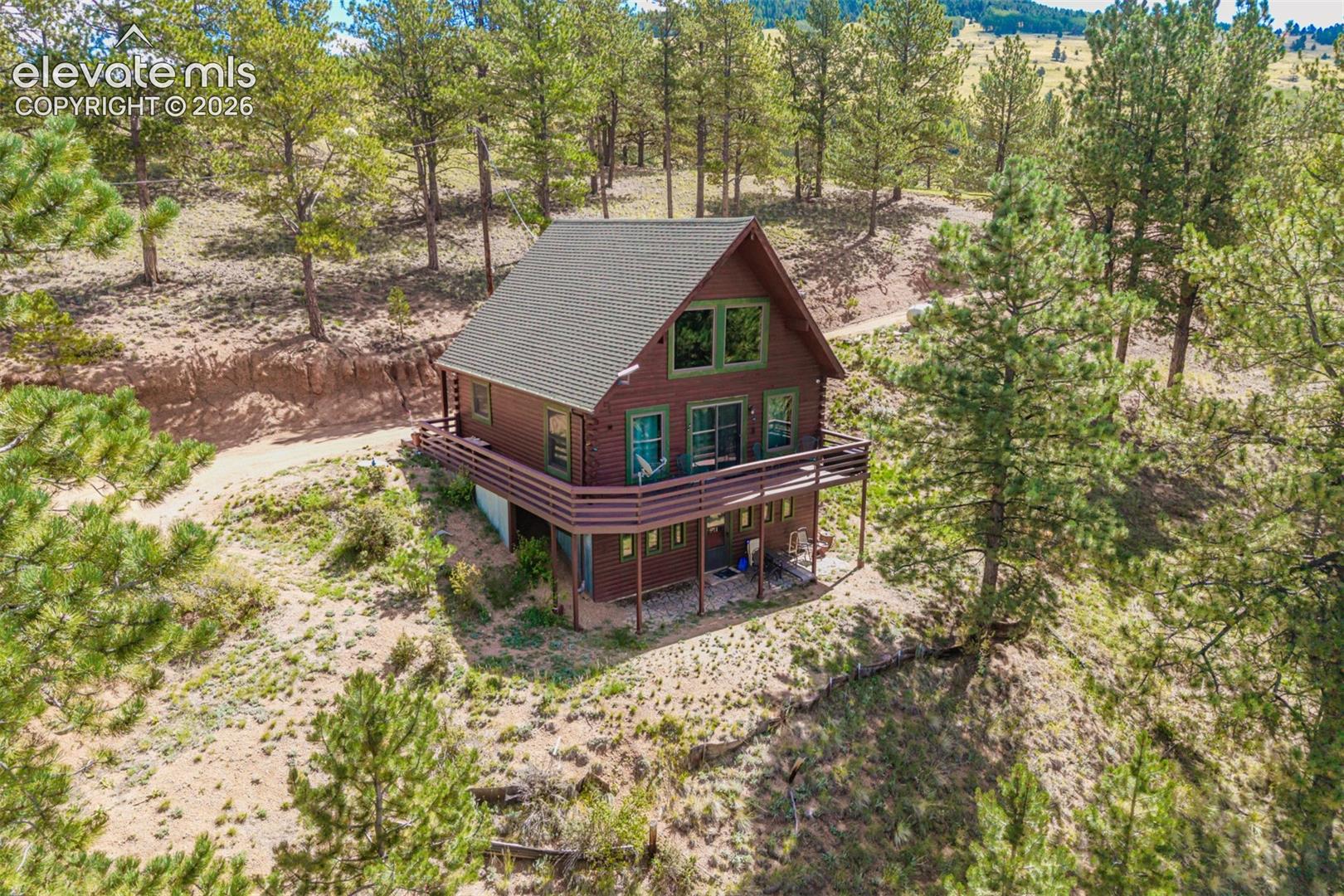Listing photo 4 for 525 Wilson Way