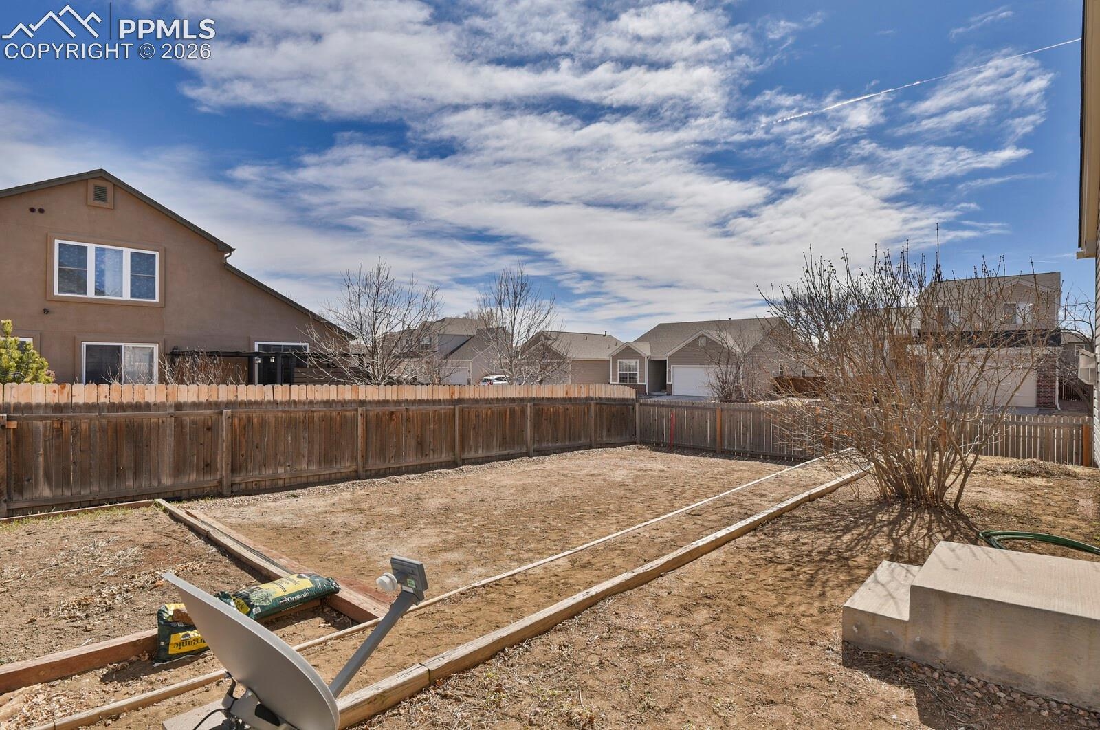 Listing photo 27 for 7203 Bentwater Drive
