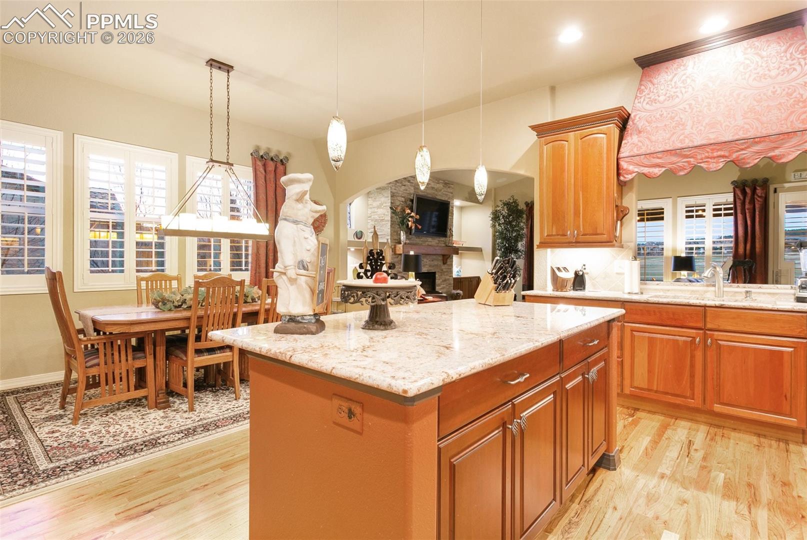 Listing photo 10 for 2328 Margaux Valley Way