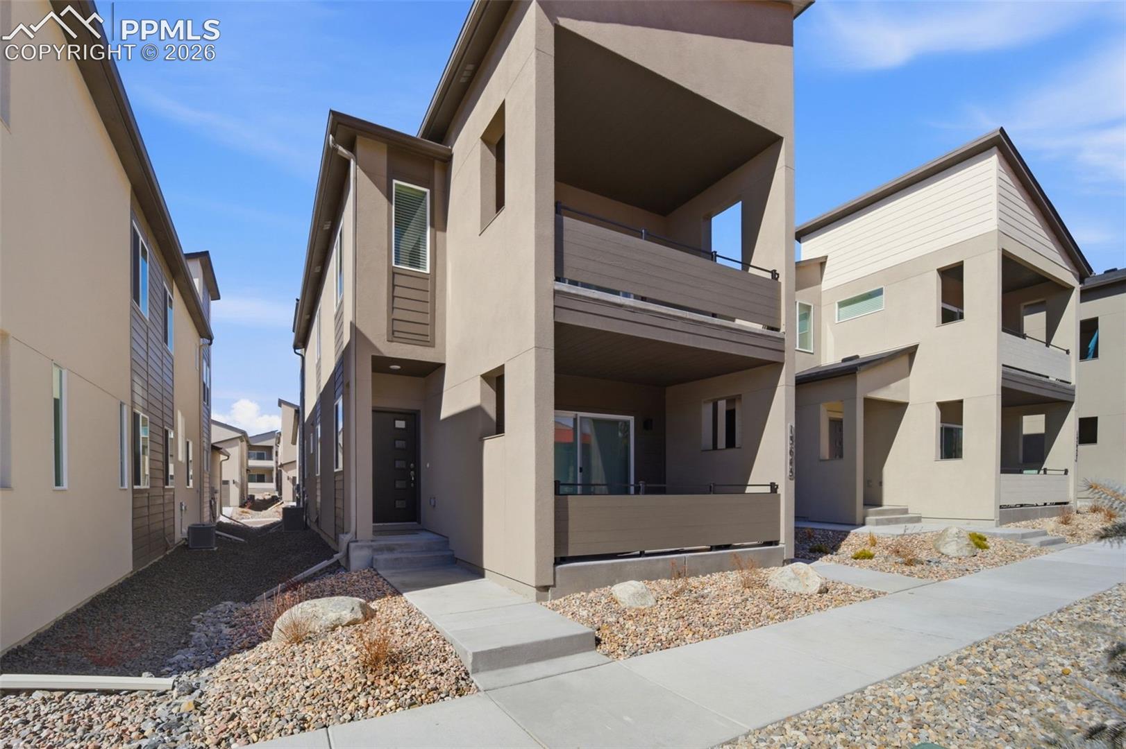 Listing photo 2 for 13645 Flurry Heights