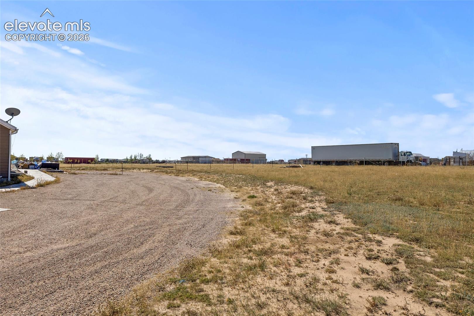 Listing photo 44 for 842 Spotted Owl Way