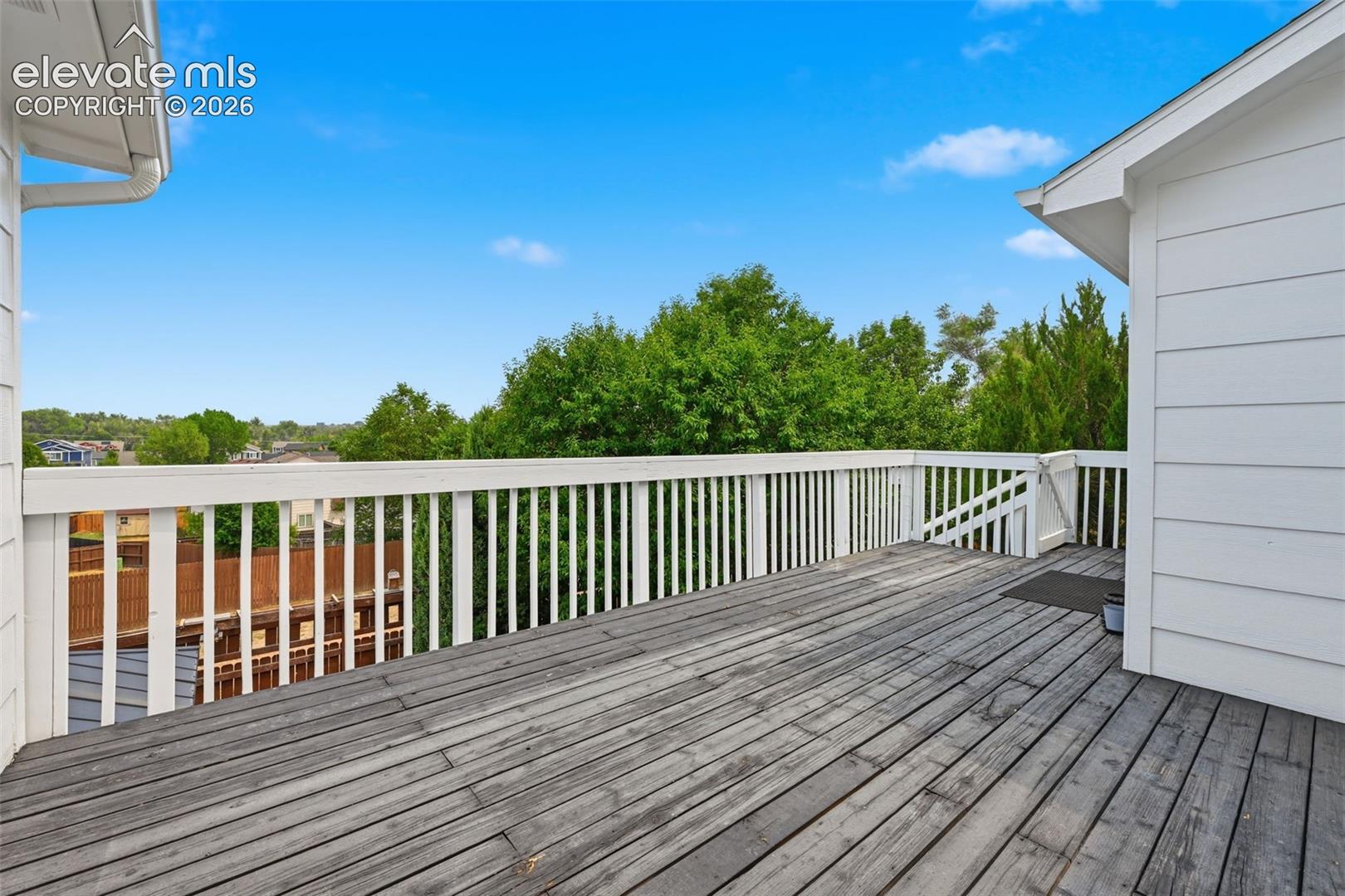 Listing photo 25 for 8929 Celebrity Court