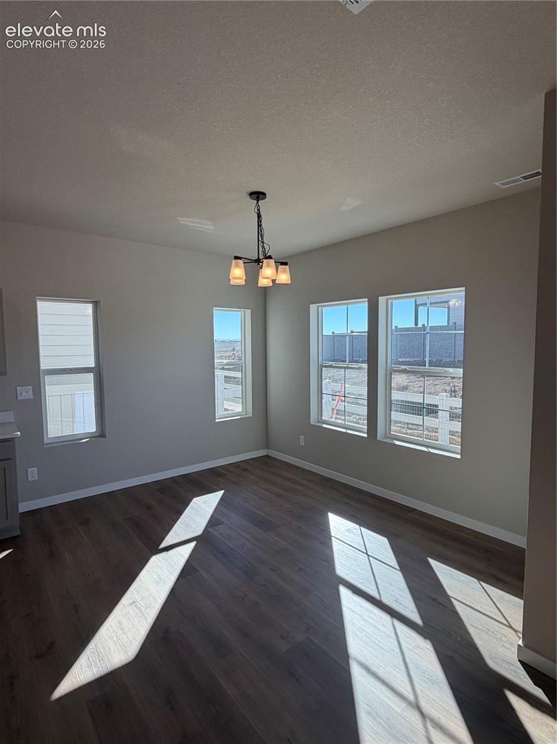 Listing photo 3 for 5320 Bolte Grove