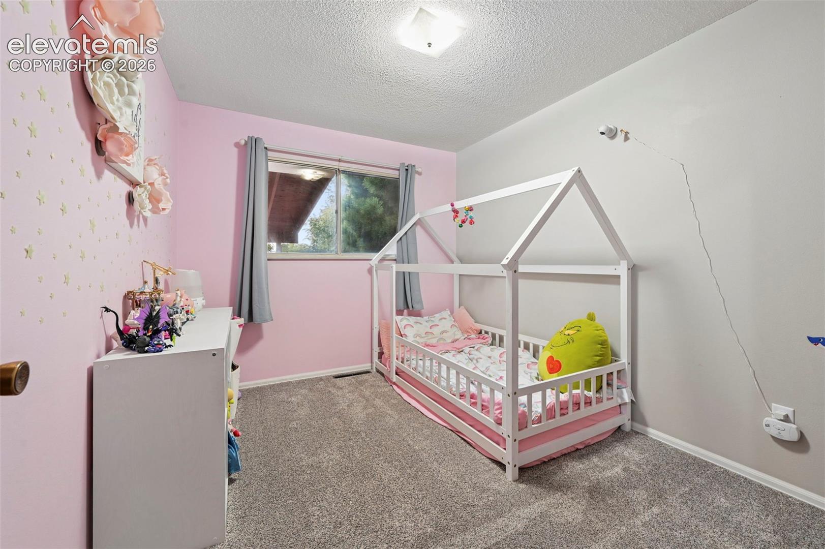 Listing photo 9 for 4615 Palmer Park Boulevard