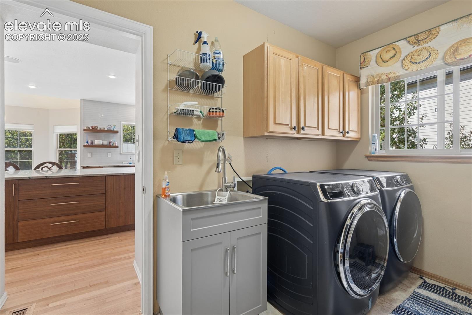 Listing photo 18 for 5830 Broadmoor Bluffs Drive