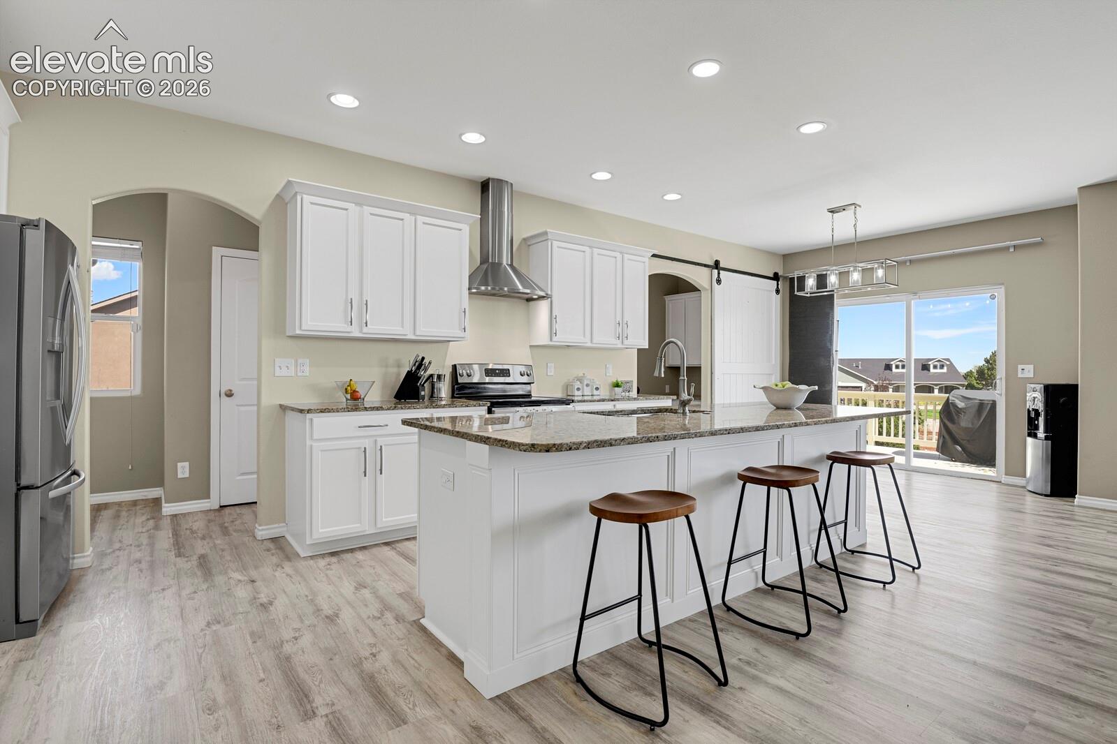 Listing photo 9 for 10899 Glen Canyon Drive