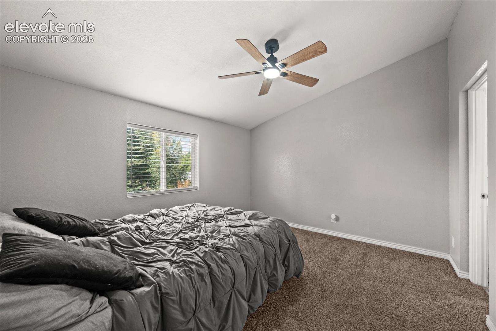 Listing photo 18 for 311 Comanche Village Drive
