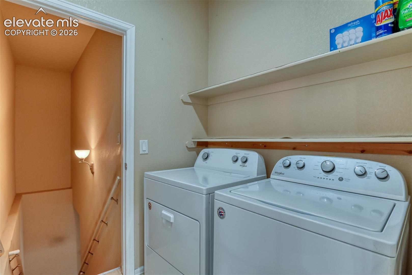 Listing photo 12 for 7985 Kettle Drum Street