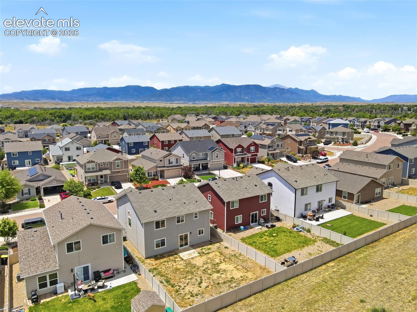 Listing photo 47 for 10725 Traders Parkway