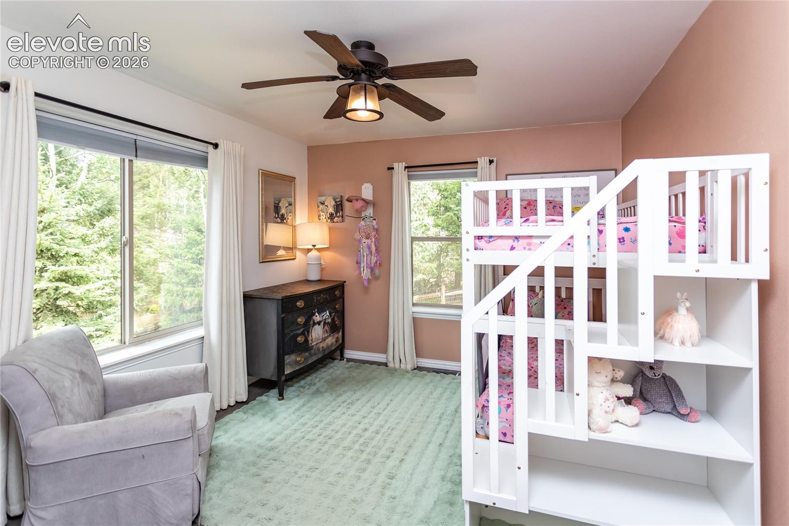 Listing photo 34 for 1427 N Mountain Estates Road