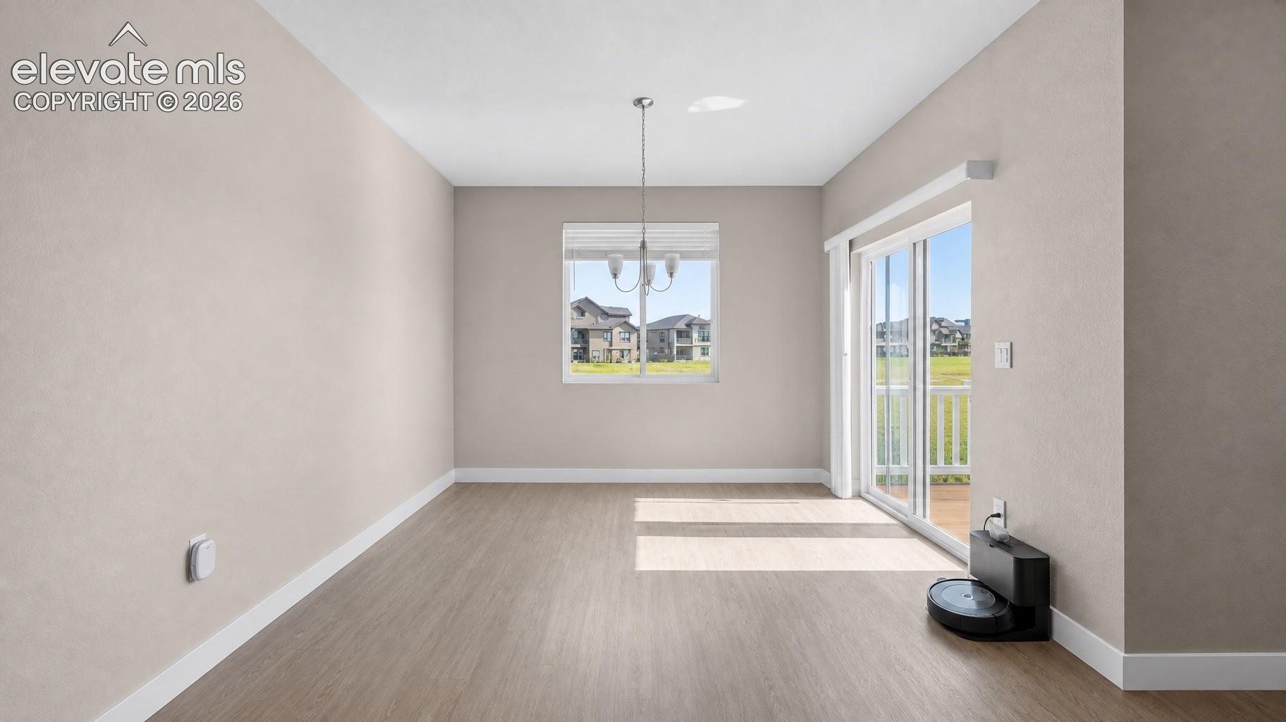 Listing photo 2 for 12620 Enclave Scenic Drive
