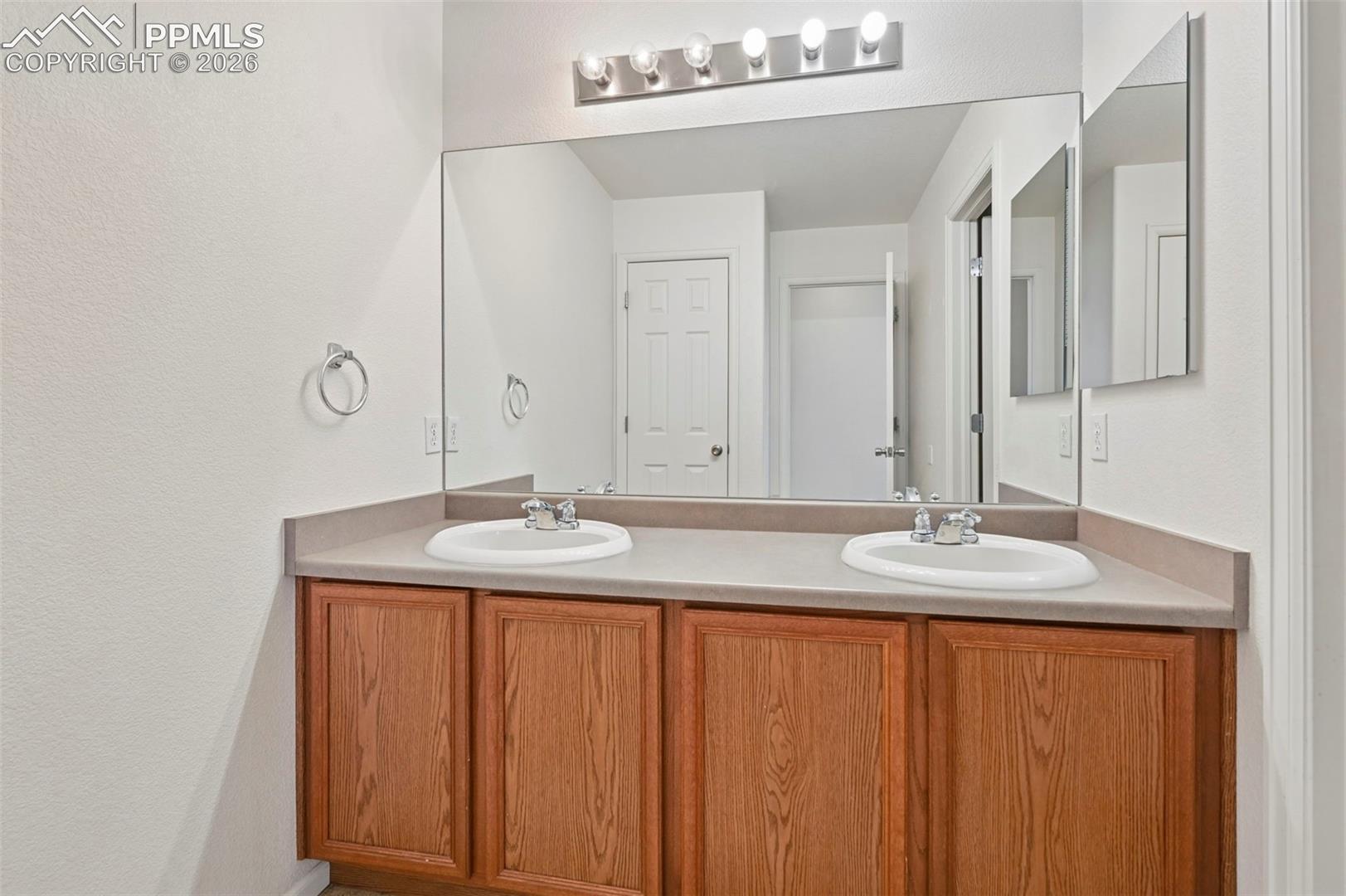 Listing photo 19 for 8141 Snow Bowl Heights