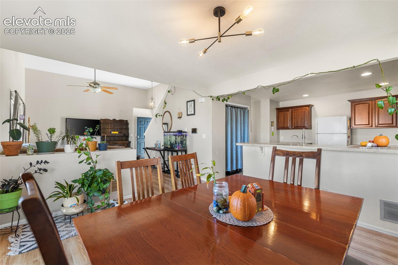 Listing photo 7 for 7478 Bentwater Drive
