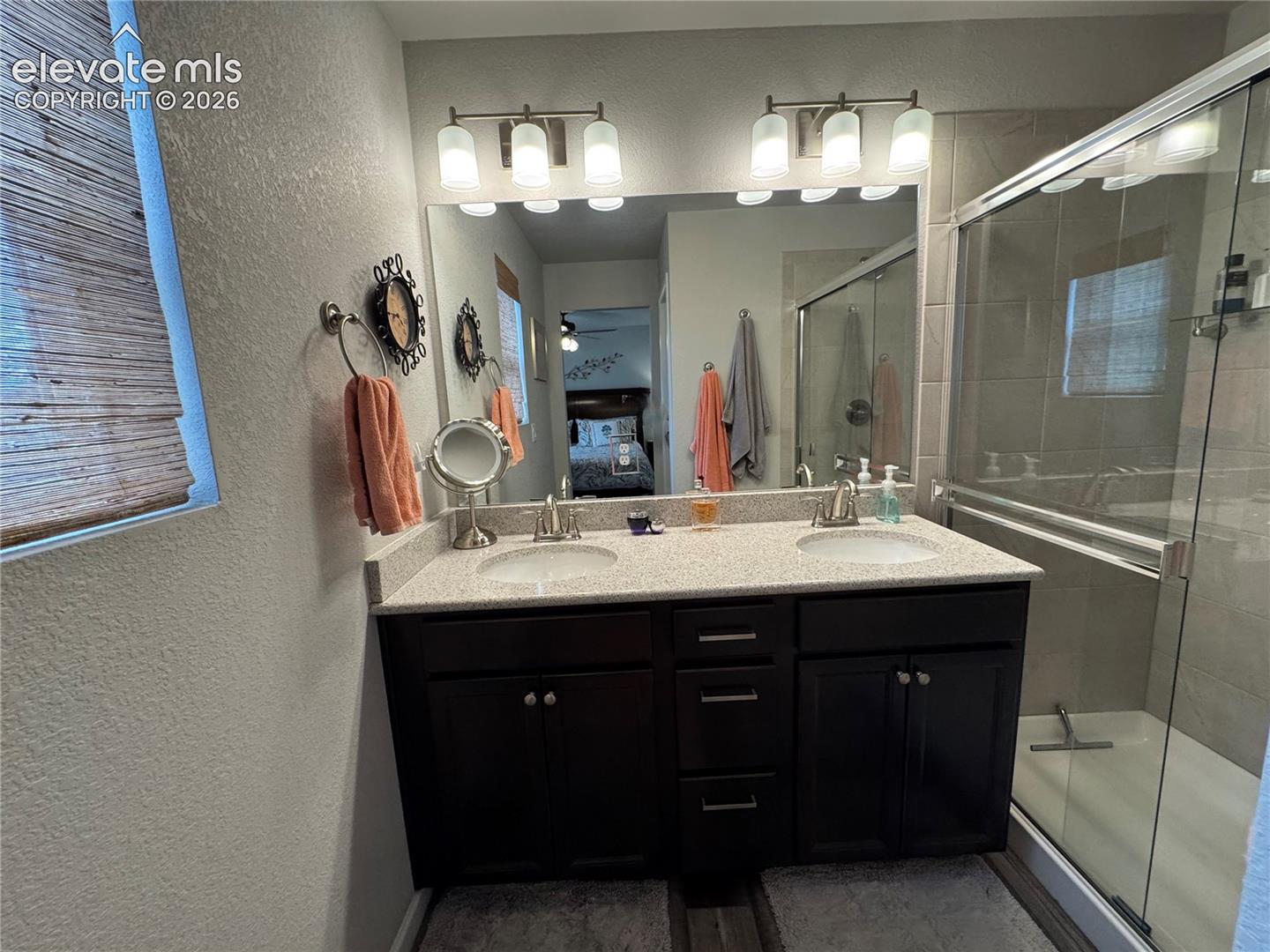 Listing photo 15 for 8610 Laurel Mountain View