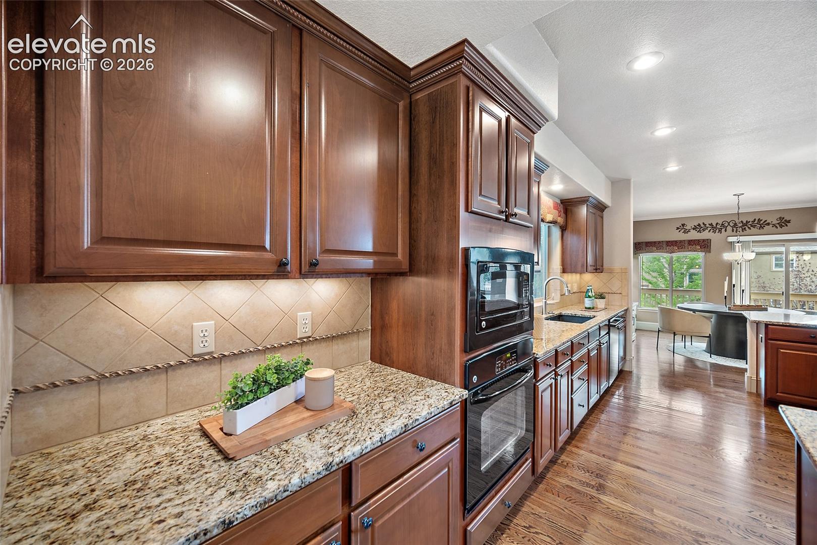 Listing photo 13 for 13434 Crane Canyon Loop