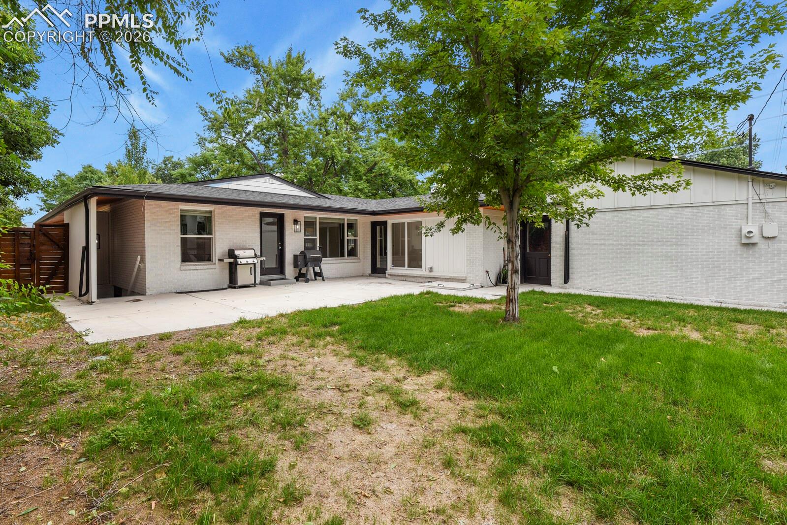 Listing photo 43 for 691 S Holly Street