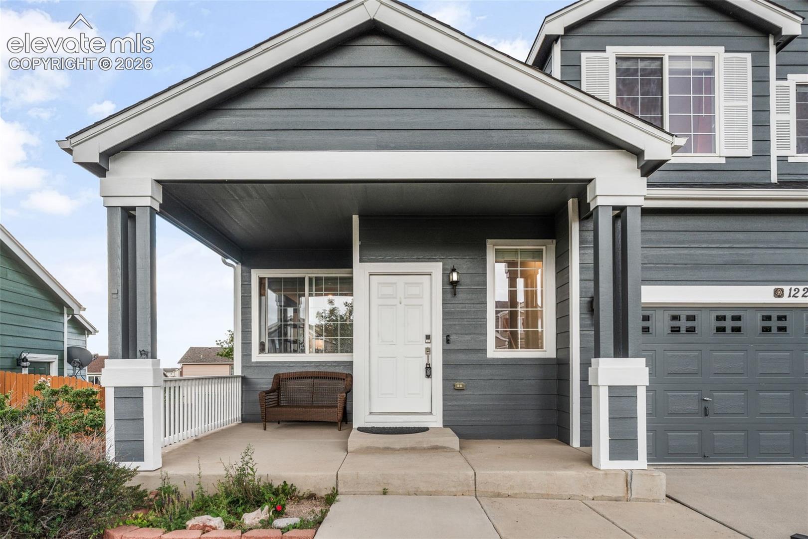 Listing photo 3 for 12219 St Annes Road