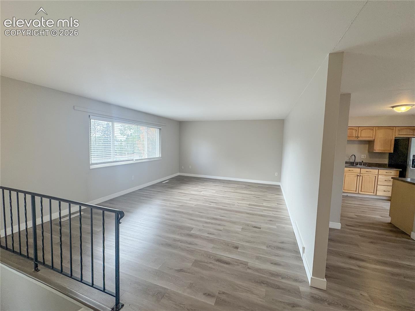 Listing photo 8 for 6074 Del Rey Drive